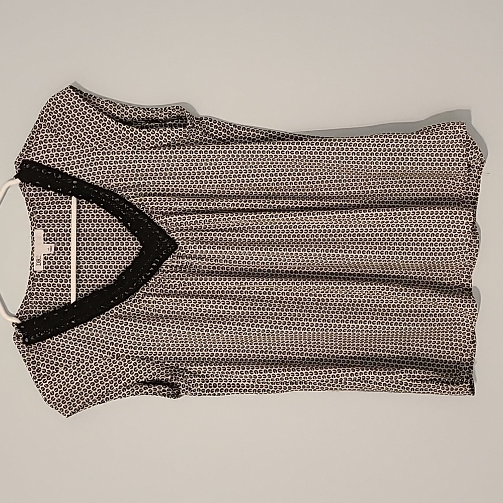 Daniel Rainn blouse Black white cap sleeve xs